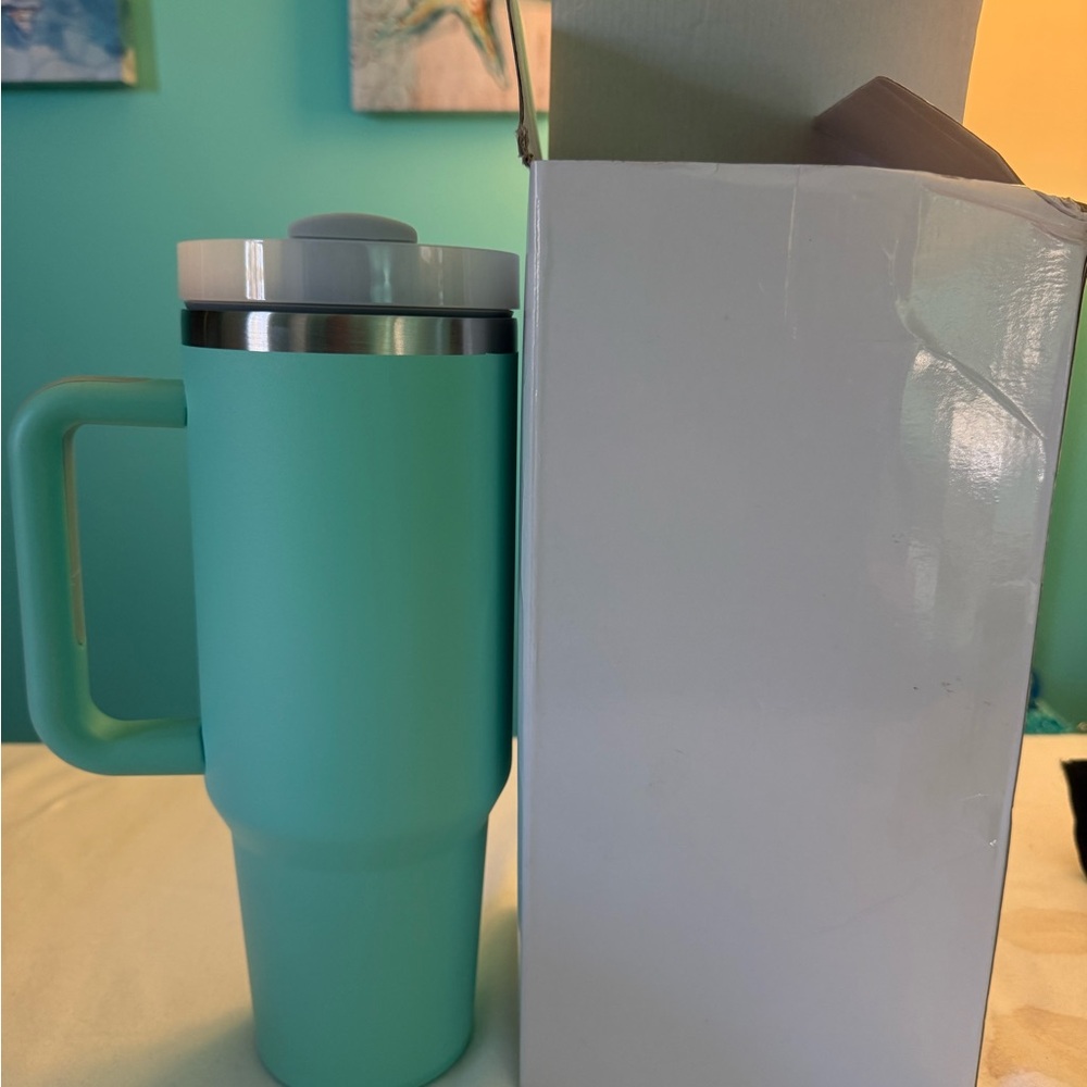 Insulated 40 oz Travel Mug - Teal